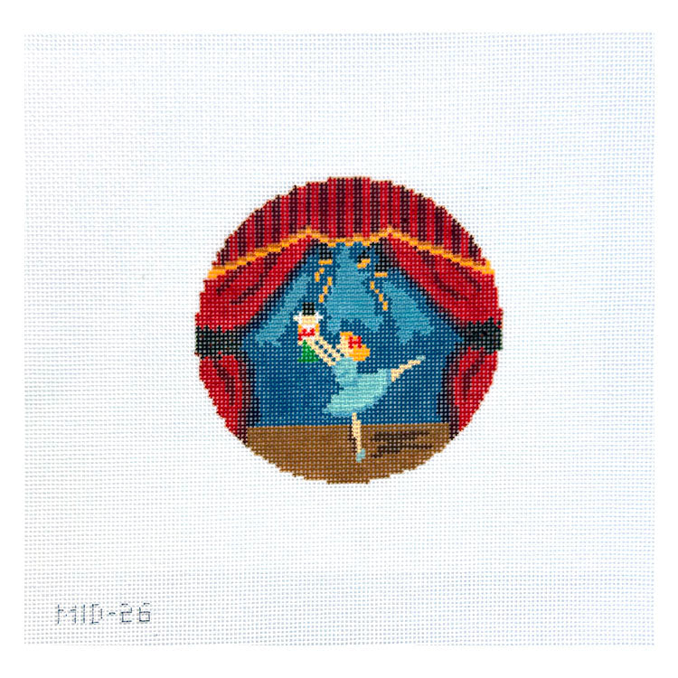 Nutcracker Round