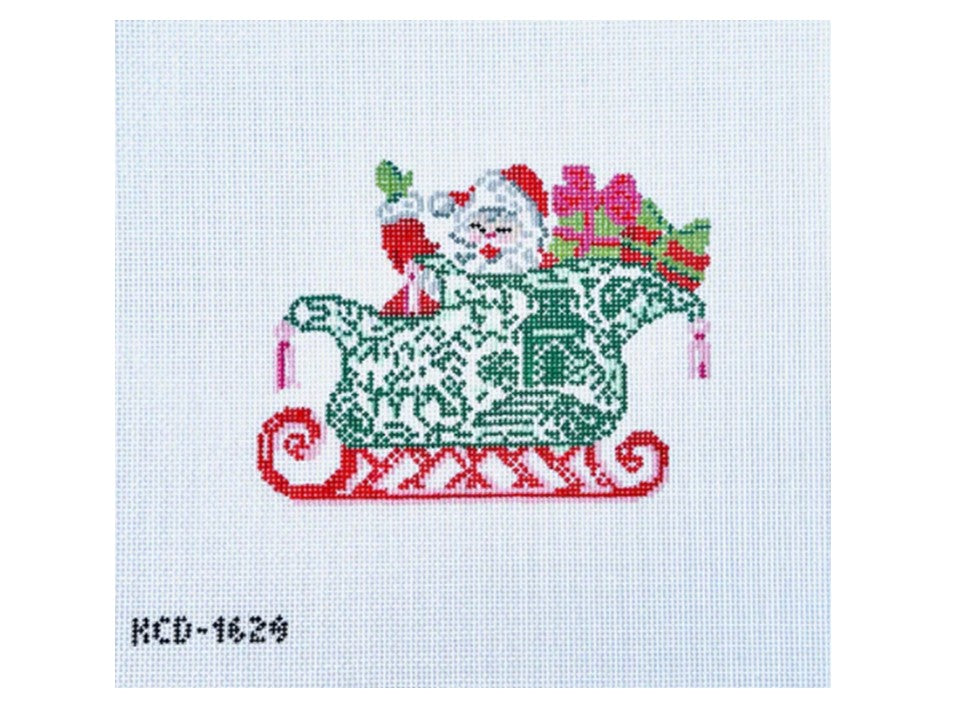 Chinois Sleigh with Santa