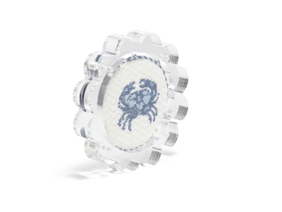 Scallop Acrylic Frame - 4" Circle - Clear